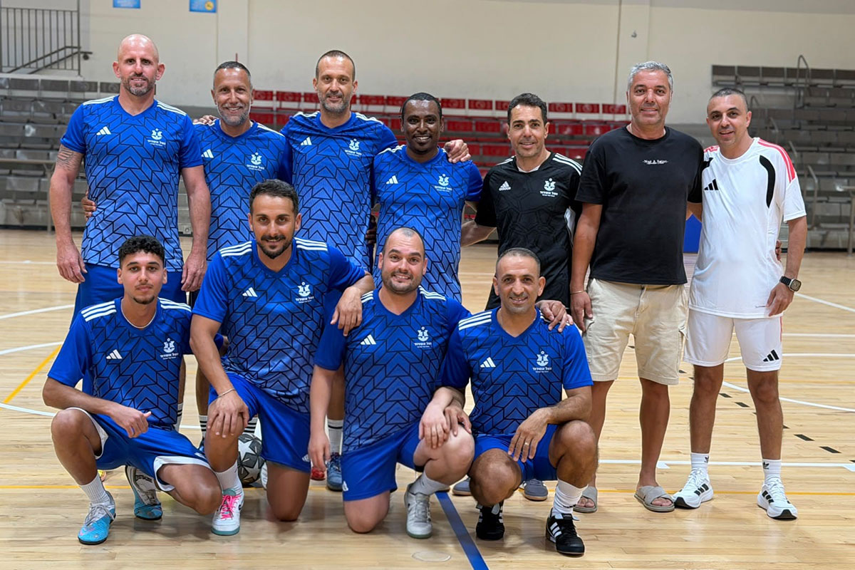 קבוצת הכדורגל של נמל אשדוד השלימה עונה מצוינת וזכתה באליפות הליגה למקומות עבודה במחוז דרום