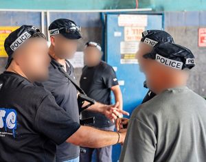 המשטרה פשטה על מכון רישוי באשדוד: 12 חשודים נעצרו בחשד לשוחד ומרמה