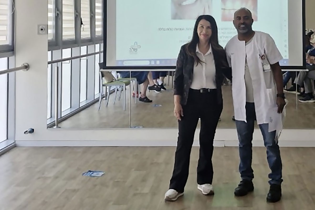 כללית סמייל חושפת: מה הקשר בין הסוכרת שלכם לבריאות השיניים?