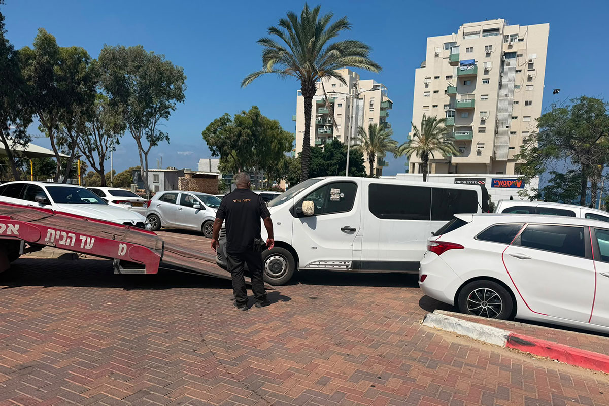 עיריית אשדוד יוצאת למבצע רחב היקף לפינוי גרוטאות רכב מהמרחב הציבורי