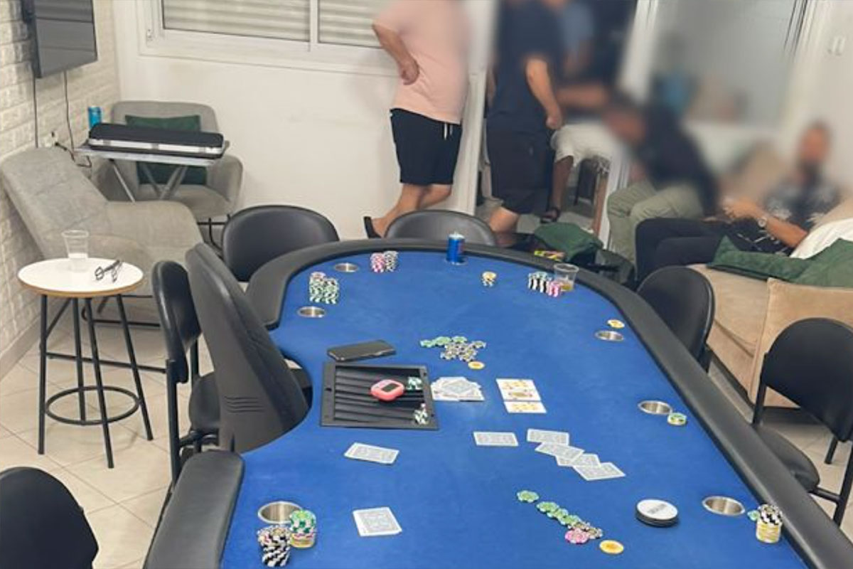 פשיטה על בית הימורים בלתי חוקי באשדוד 5 מעורבים עוכבו לחקירה