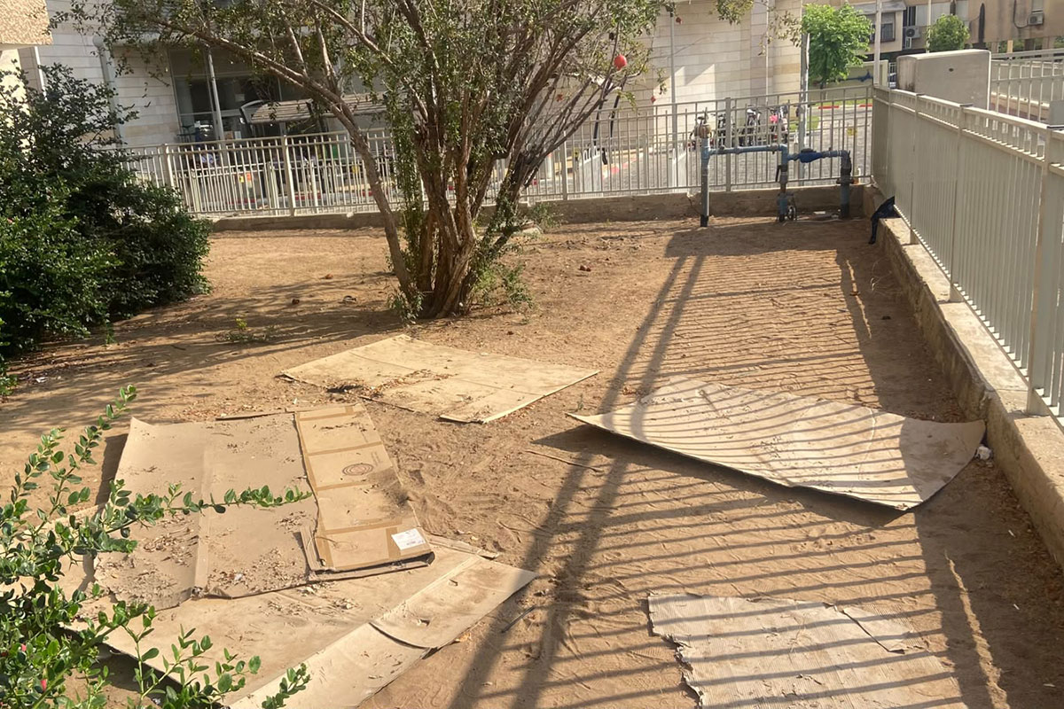 אחרי הפרסום באשדוד פור יו: הבריכה והטרמפולינה פונו