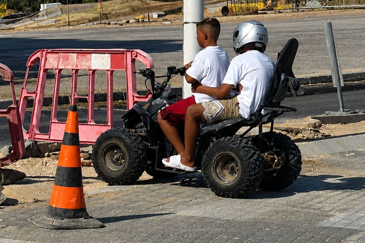 הגיל ממשיך לרדת, והסכנה רק עולה: האם נשארה רק האכיפה?