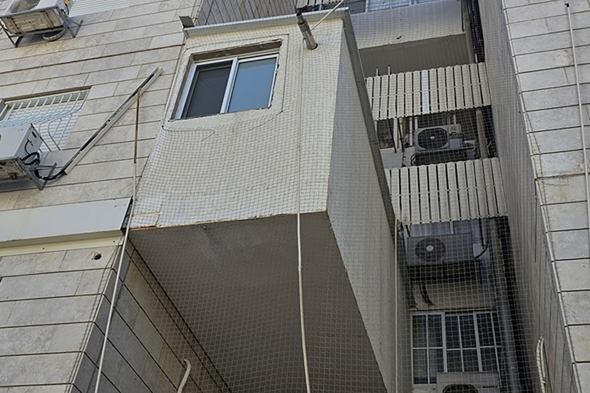 הצצה למועצה: דויד אסייג דורש טיפול מיידי במרפסות ומבנים המעוררים חשש בטיחותי