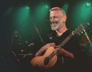 ברי סחרוף עם עמיר בניון ואביתר בנאי במופע משותף בפסטיבל אושפיזין אשדוד !