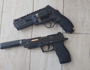 נתפסו שני אקדחי איירסופט, רובה איירסופט ותחמושת תואמת בדירה באשדוד