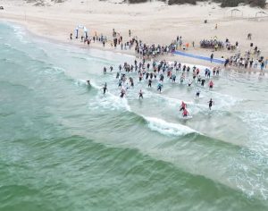הטריאתלון באשדוד: מאות ספורטאים, תיירות פנים וחגיגת ספורט על קו הים