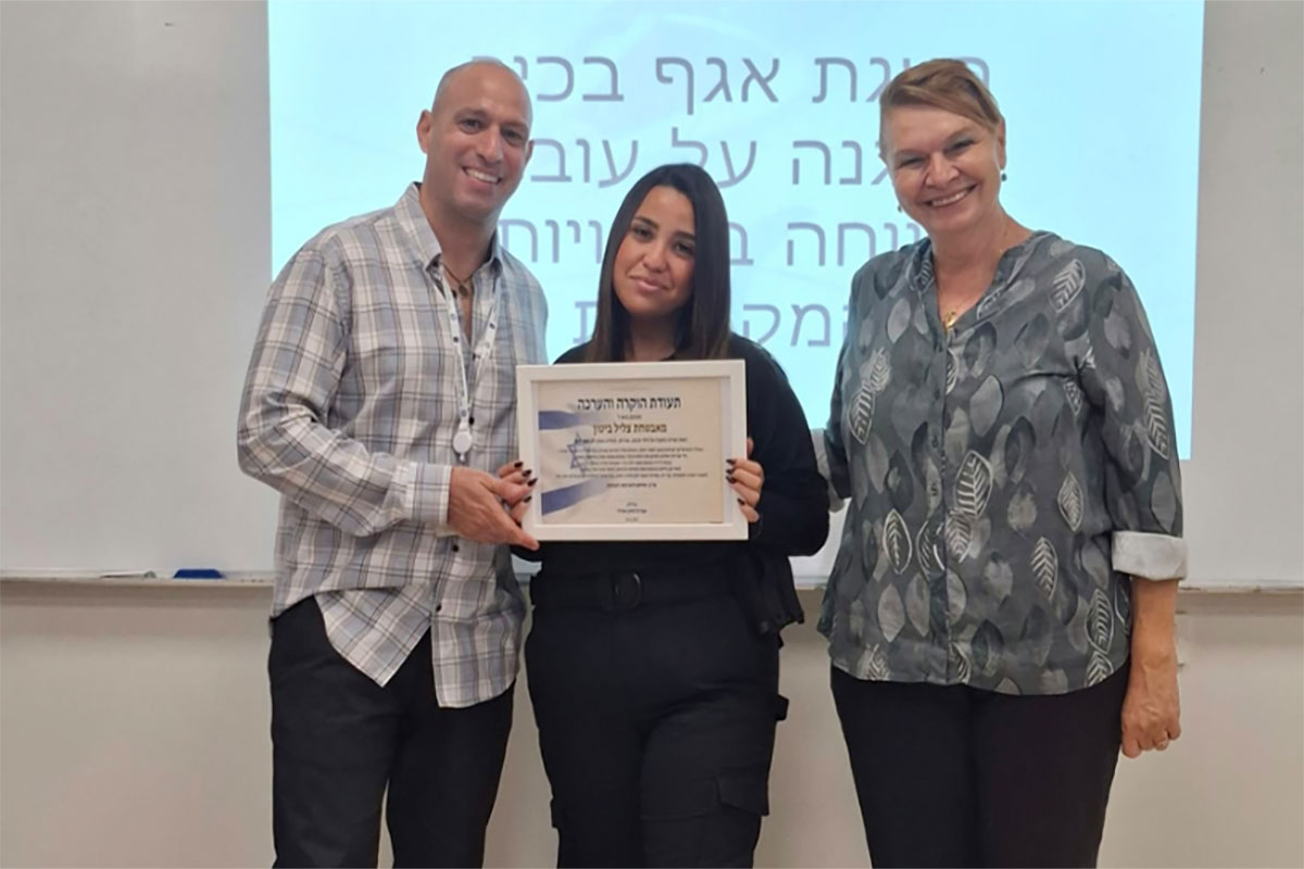 מאבטחת באשדוד חילצה ילדה בת 7 מדירה בוערת