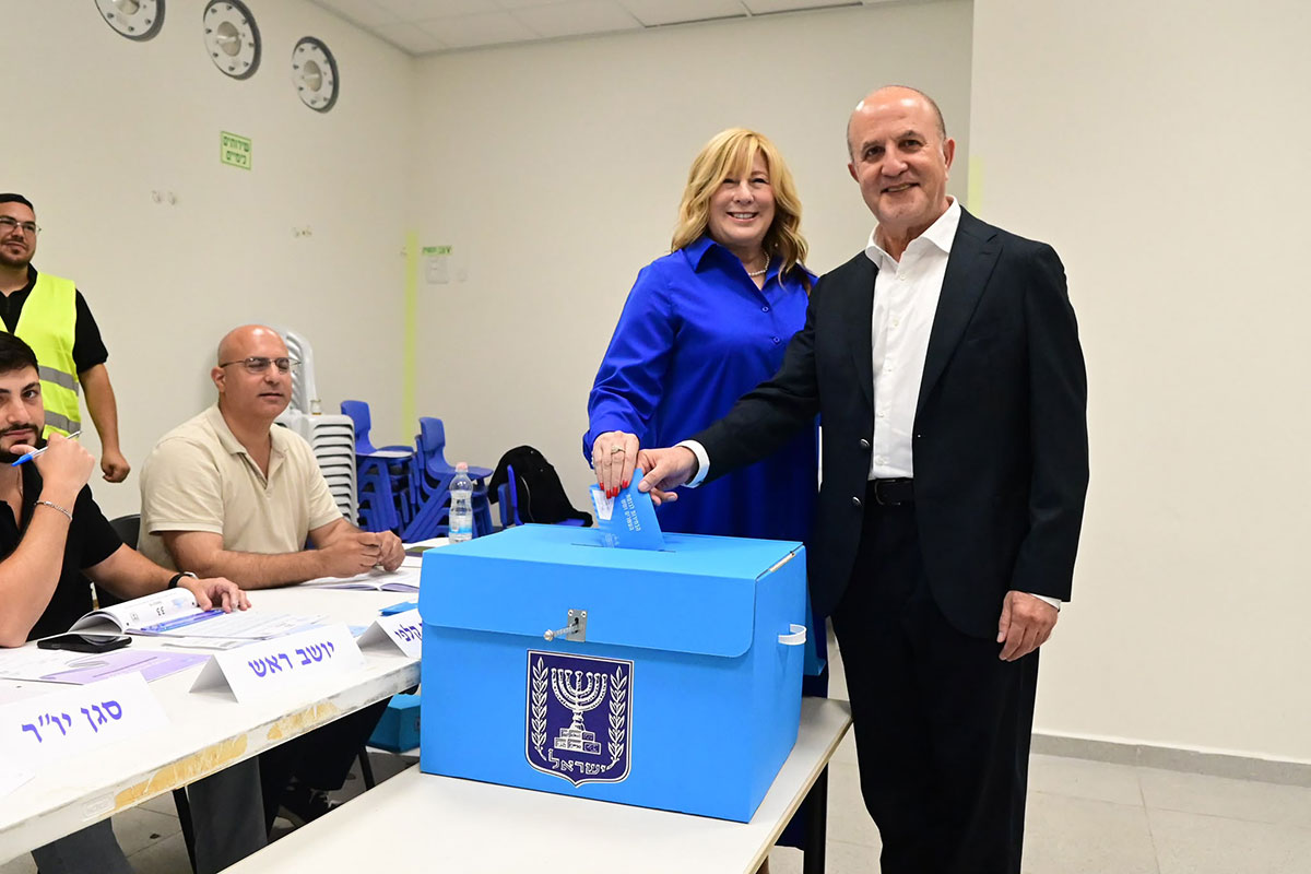 ראש העיר לסרי ביום הבחירות: ״מותר לנו לחשוב אחרת, אבל אסור לנו לשכוח לכבד״